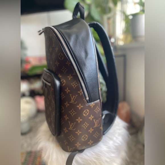 LOUIS VUITTON
Monogram Macassar Josh NM Backpack - Picture 5 of 14